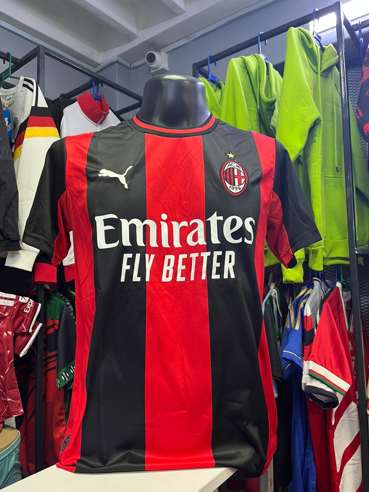 AC Milan 2026/27 Iconic Home Kit 